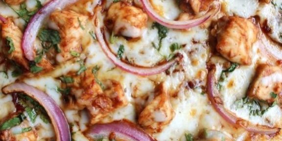 Hyde Park Pizza Capri